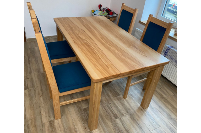 Klasický jídelní stůl se zaoblenými rohy - Jasan - Klasický jídelní stůl se zaoblenými rohy